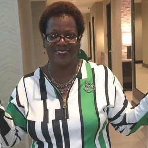 Meet your Posher, Carol